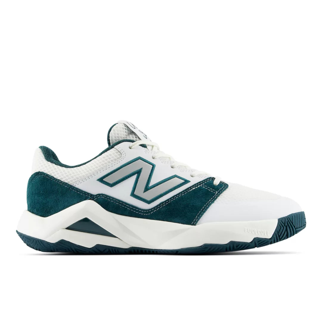 NB WHITE with DEEP END,7,Standard (D)