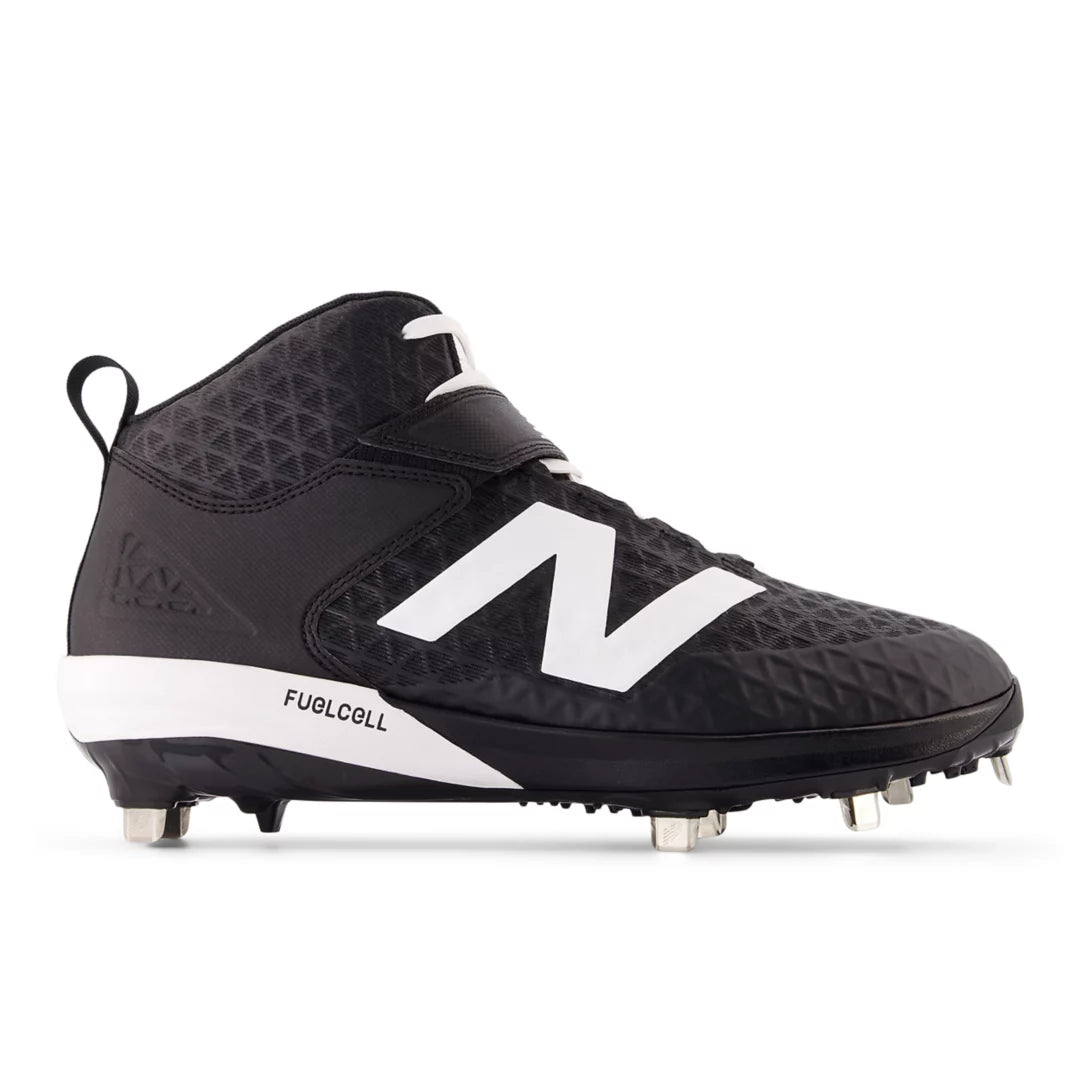 BLACK with WHITE,7,Standard (D)