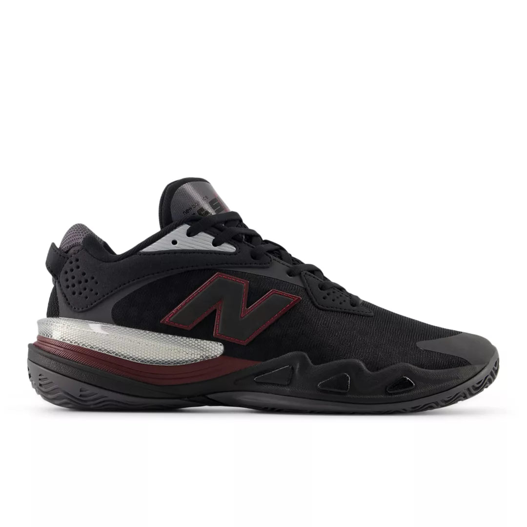 Black with Classic Crimson,M6 / W7.5,Standard (D)