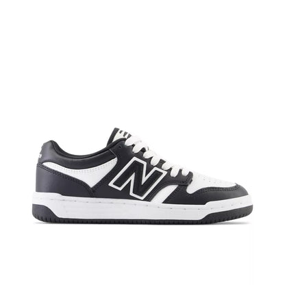BLACK with NB WHITE,3.5,Standard (M)